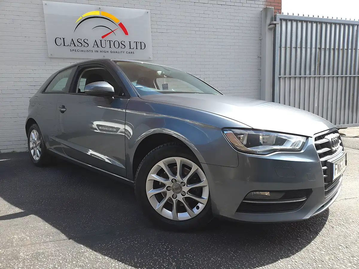 Used 2013 Audi A3 Se Sportback S Tronic Euro 5 (s/S) 5dr - Front View