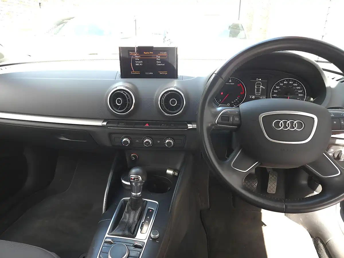 Used 2013 Audi A3 Se Sportback S Tronic Euro 5 (s/S) 5dr - Interior and Exterior details 11