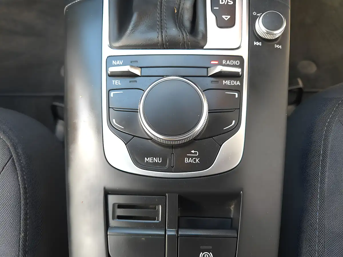 Used 2013 Audi A3 Se Sportback S Tronic Euro 5 (s/S) 5dr - Interior and Exterior details 17