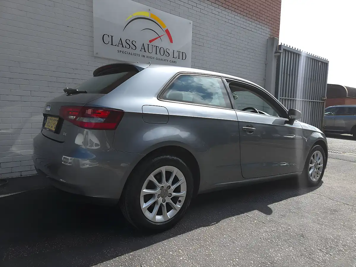 Used 2013 Audi A3 Se Sportback S Tronic Euro 5 (s/S) 5dr - Interior and Exterior details 9