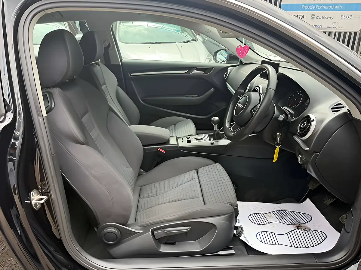 Used 2013 Audi A3 Sport Black - Interior and Exterior details 14
