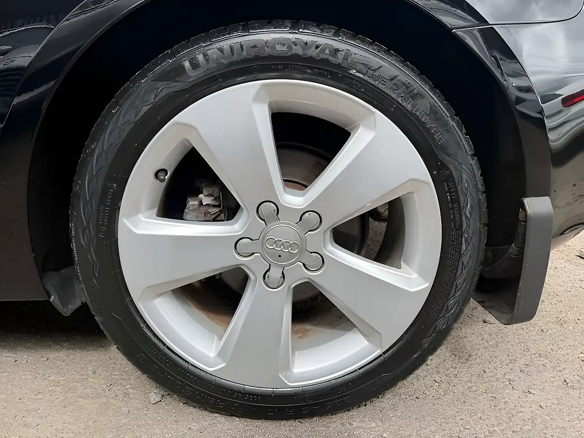 Used 2013 Audi A3 Sport Black - Interior and Exterior details 9