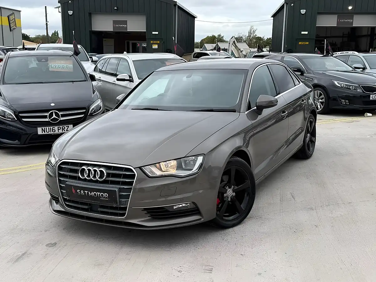Used 2013 Audi A3 Sport Grey - Interior and Exterior details 3