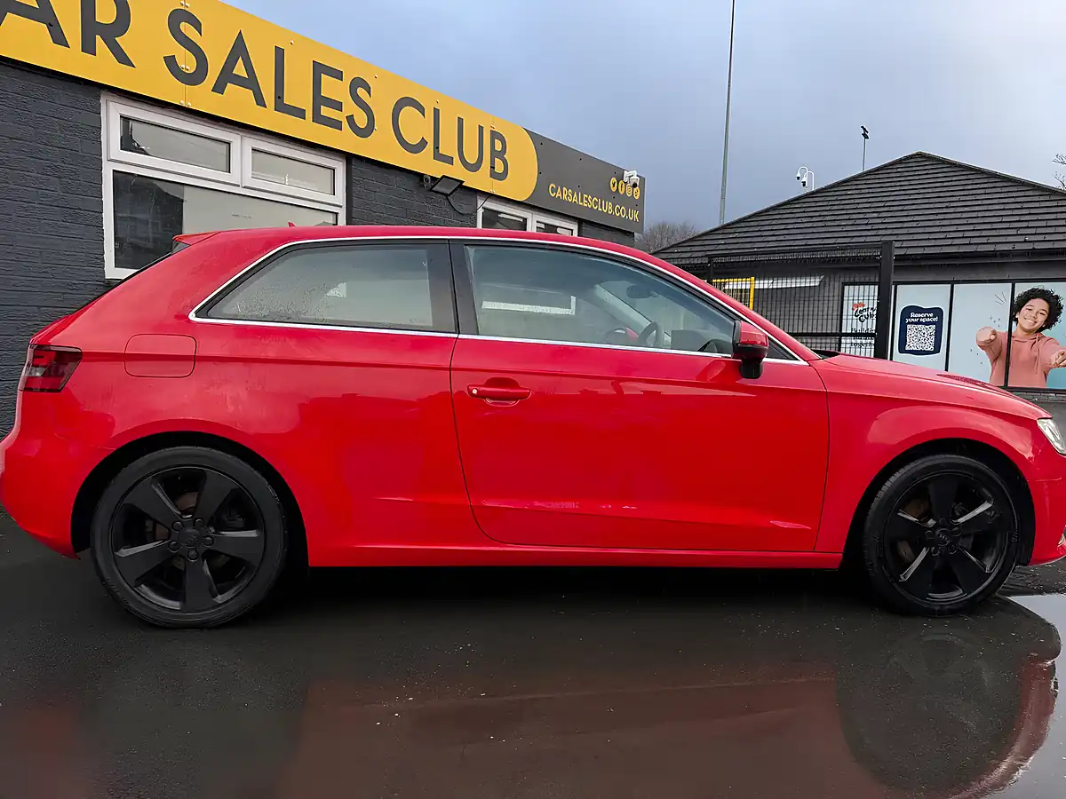 Used 2013 Audi A3 Sport Red - Interior and Exterior details 10