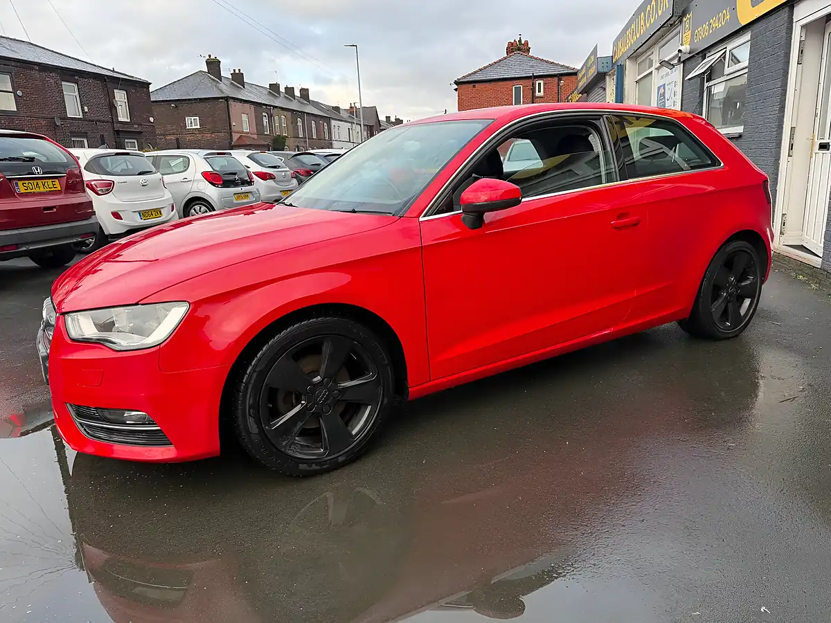 Used 2013 Audi A3 Sport Red - Interior and Exterior details 5
