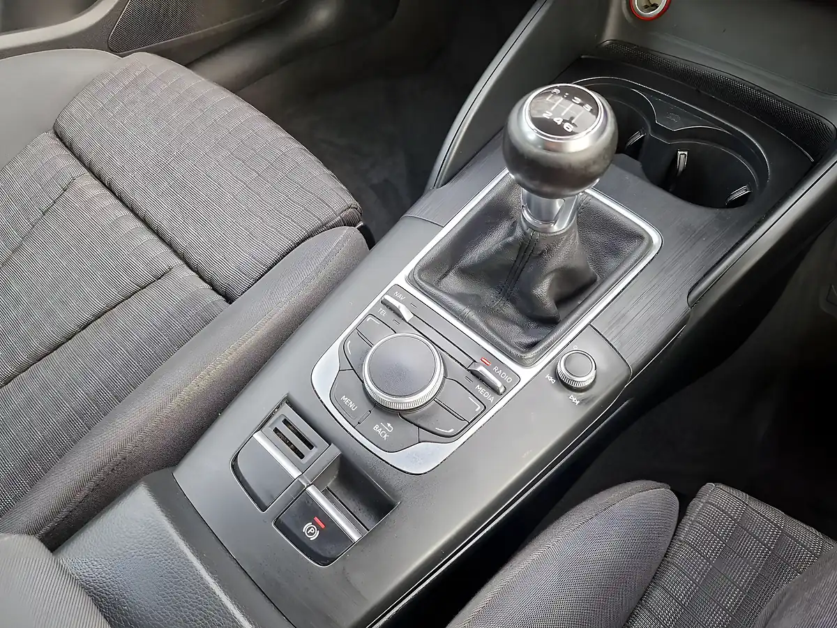 Used 2013 Audi A3 Sport Silver - Interior and Exterior details 5
