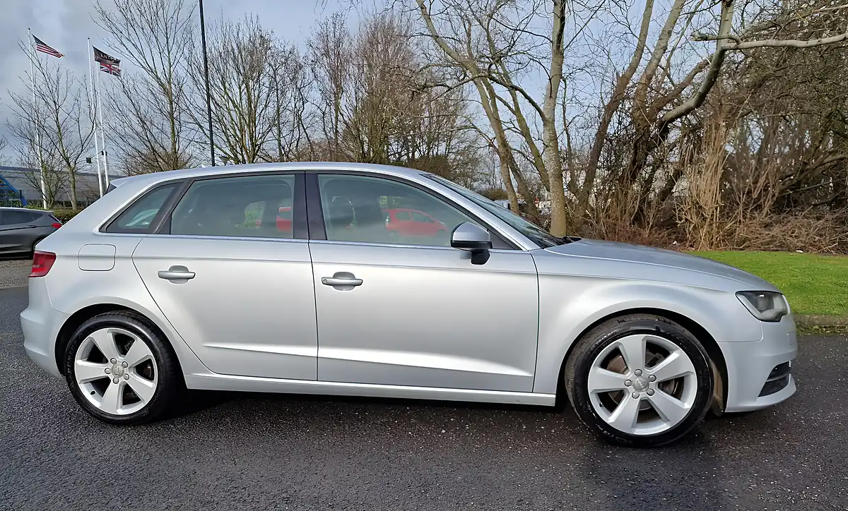 Used 2013 Audi A3 Sport Silver - Interior and Exterior details 7