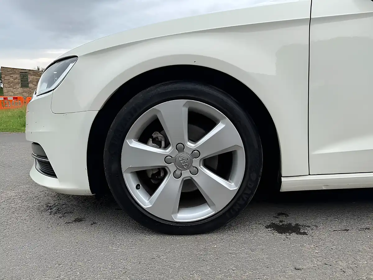 Used 2013 Audi A3 Sport White - Interior and Exterior details 15