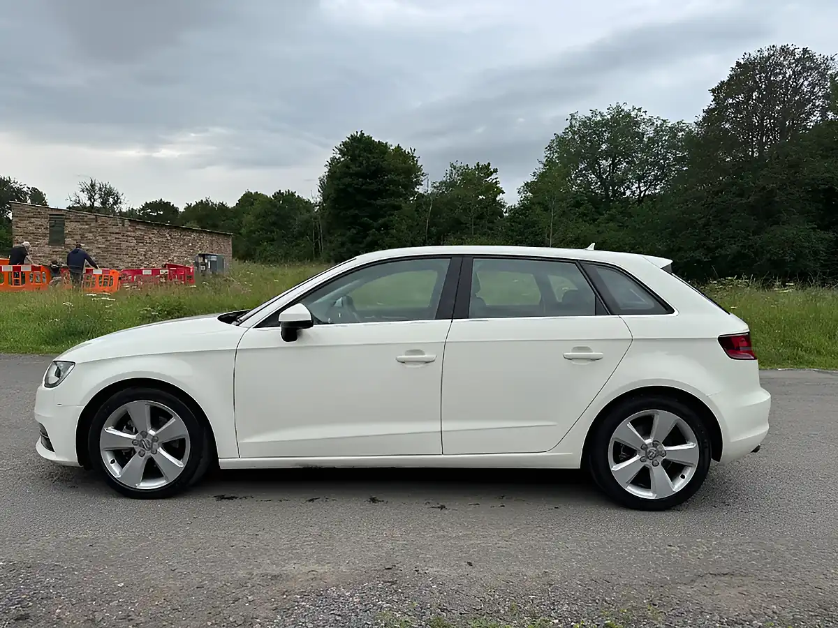 Used 2013 Audi A3 Sport White - Interior and Exterior details 5