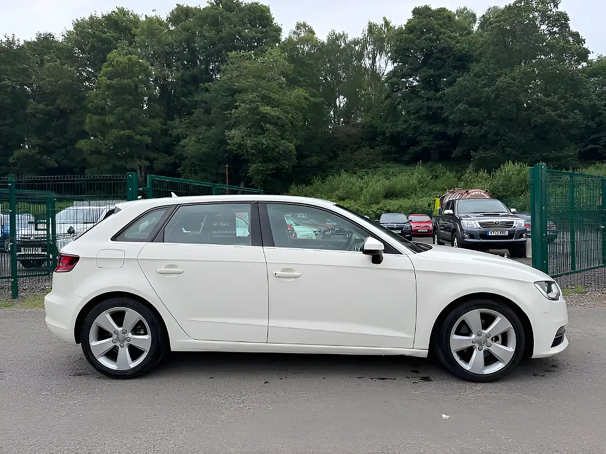 Used 2013 Audi A3 Sport White - Interior and Exterior details 9