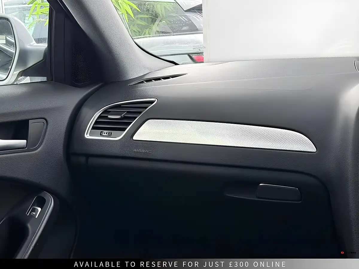 Used 2013 Audi A4 Avant Se Silver - Interior and Exterior details 12