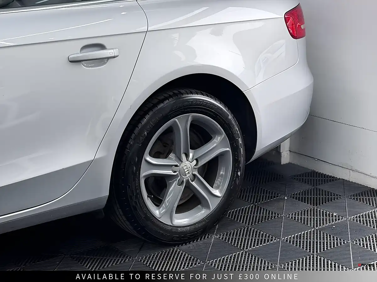Used 2013 Audi A4 Avant Se Silver - Interior and Exterior details 14