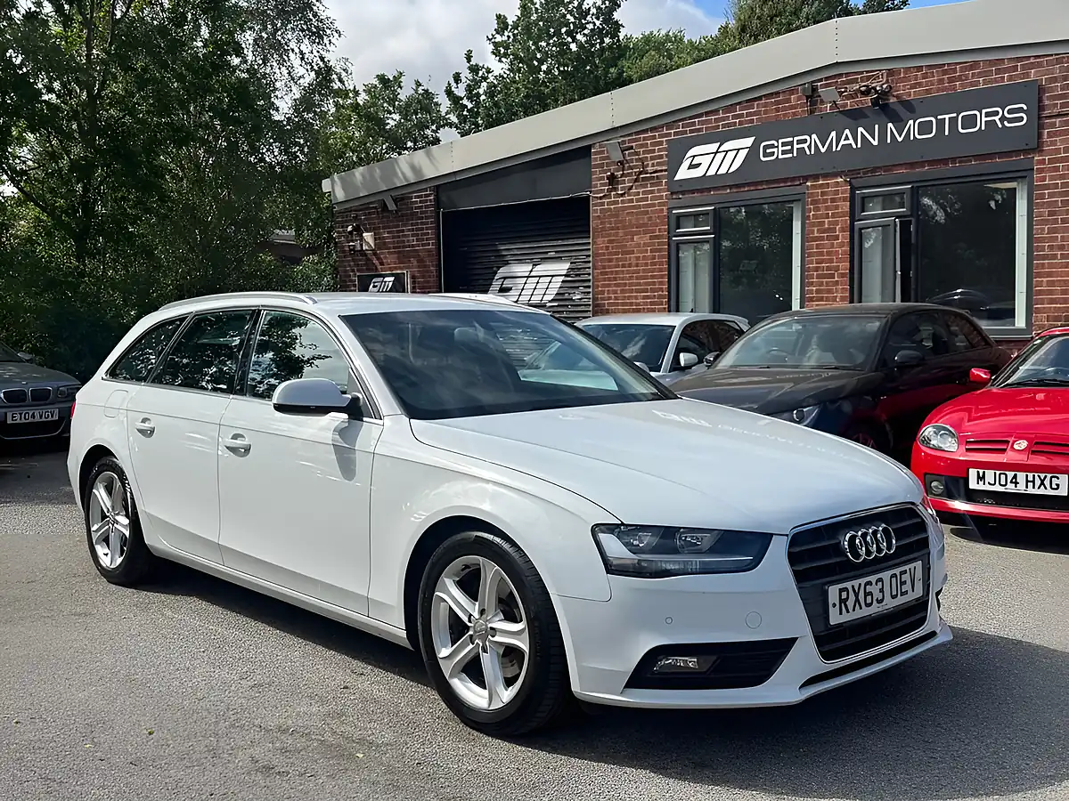 Used 2013 Audi A4 Avant Se Technik White - Interior and Exterior details 5