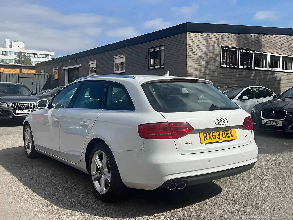Used 2013 Audi A4 Avant Se Technik White - Interior and Exterior details 8