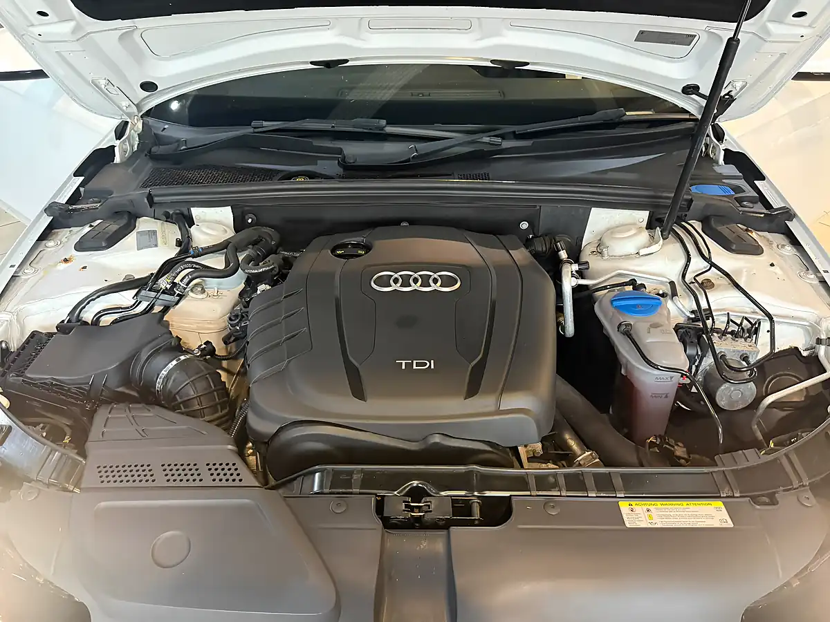 Used 2013 Audi A4 Avant Se Technik White - Interior and Exterior details 20