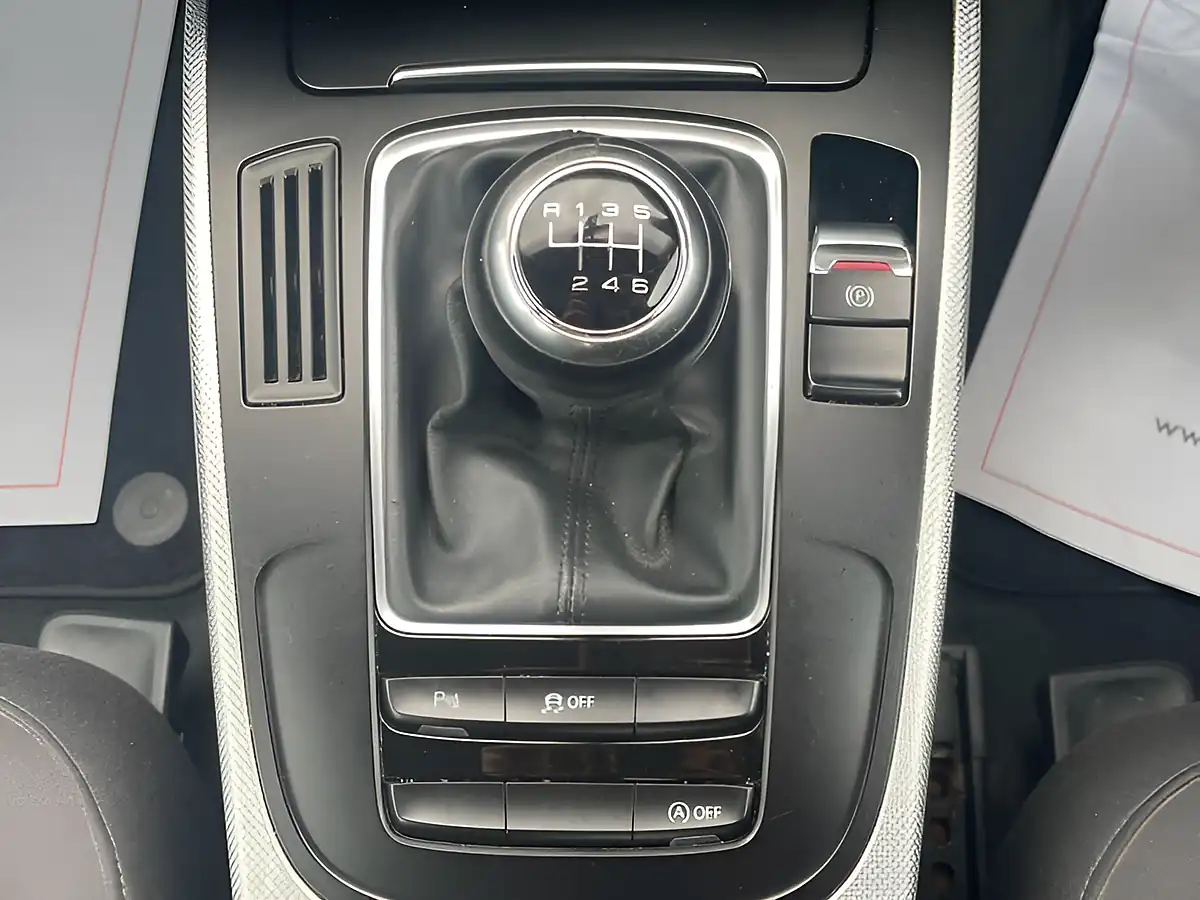 Used 2013 Audi A4 Se Red - Interior and Exterior details 18