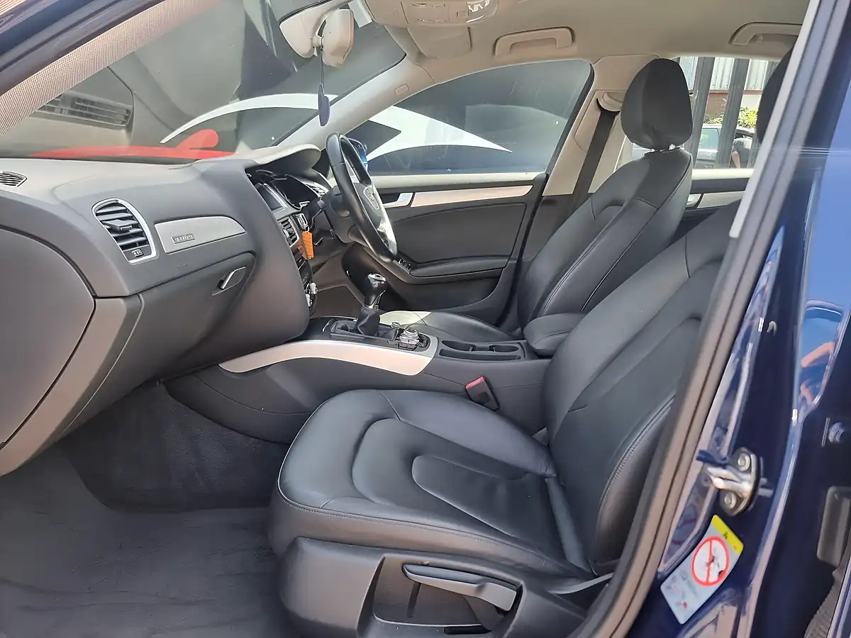 Used 2013 Audi A4 Se Technik Blue - Interior and Exterior details 15