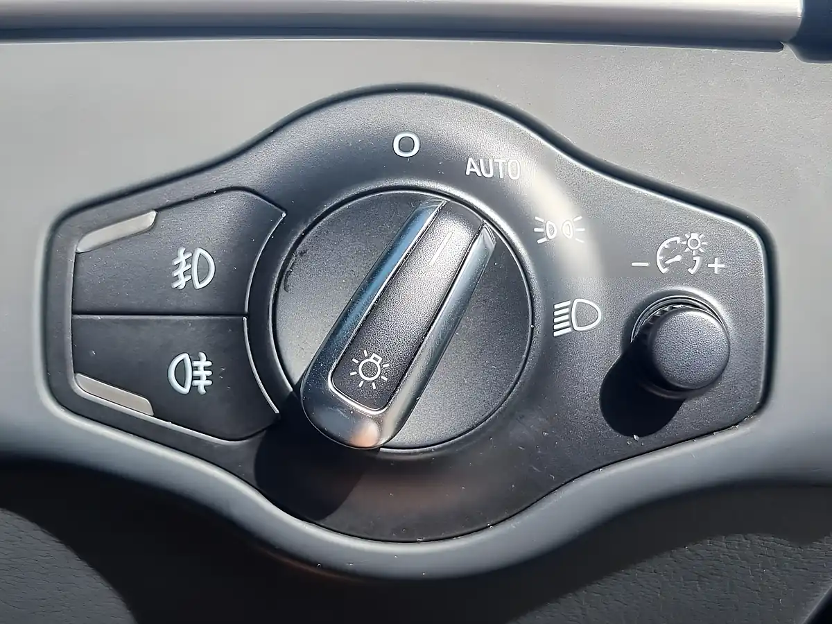 Used 2013 Audi A4 Se Technik Blue - Interior and Exterior details 20