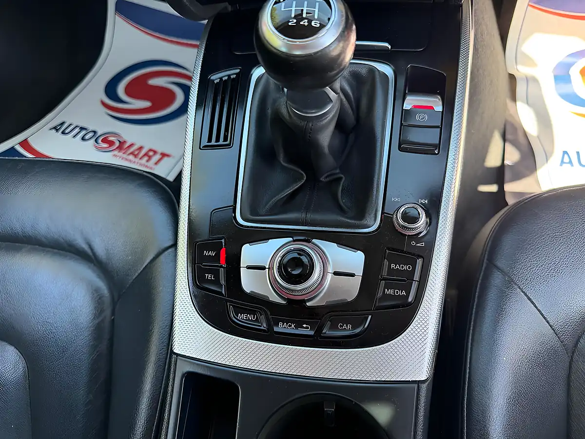 Used 2013 Audi A4 Se Technik Red - Interior and Exterior details 19