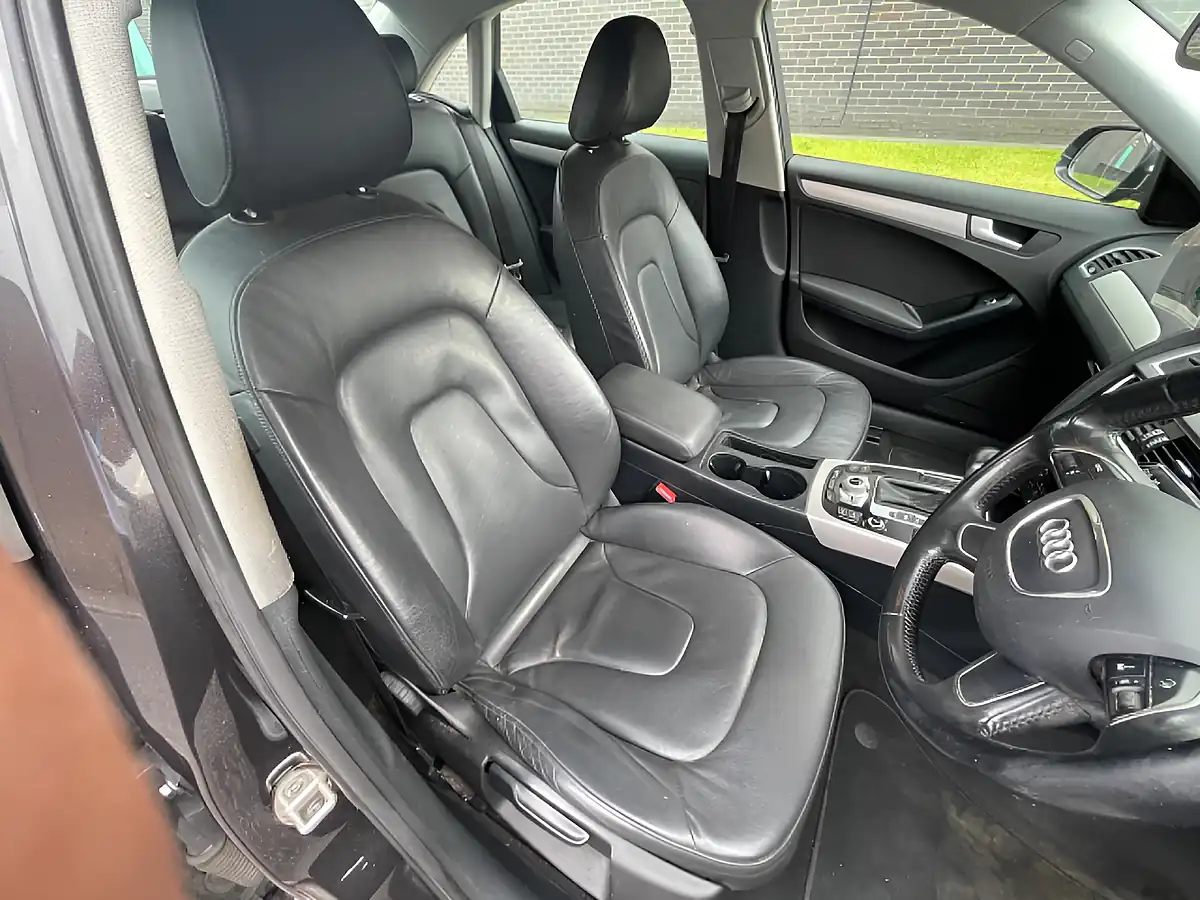 Used 2013 Audi A4 Se White - Interior and Exterior details 13