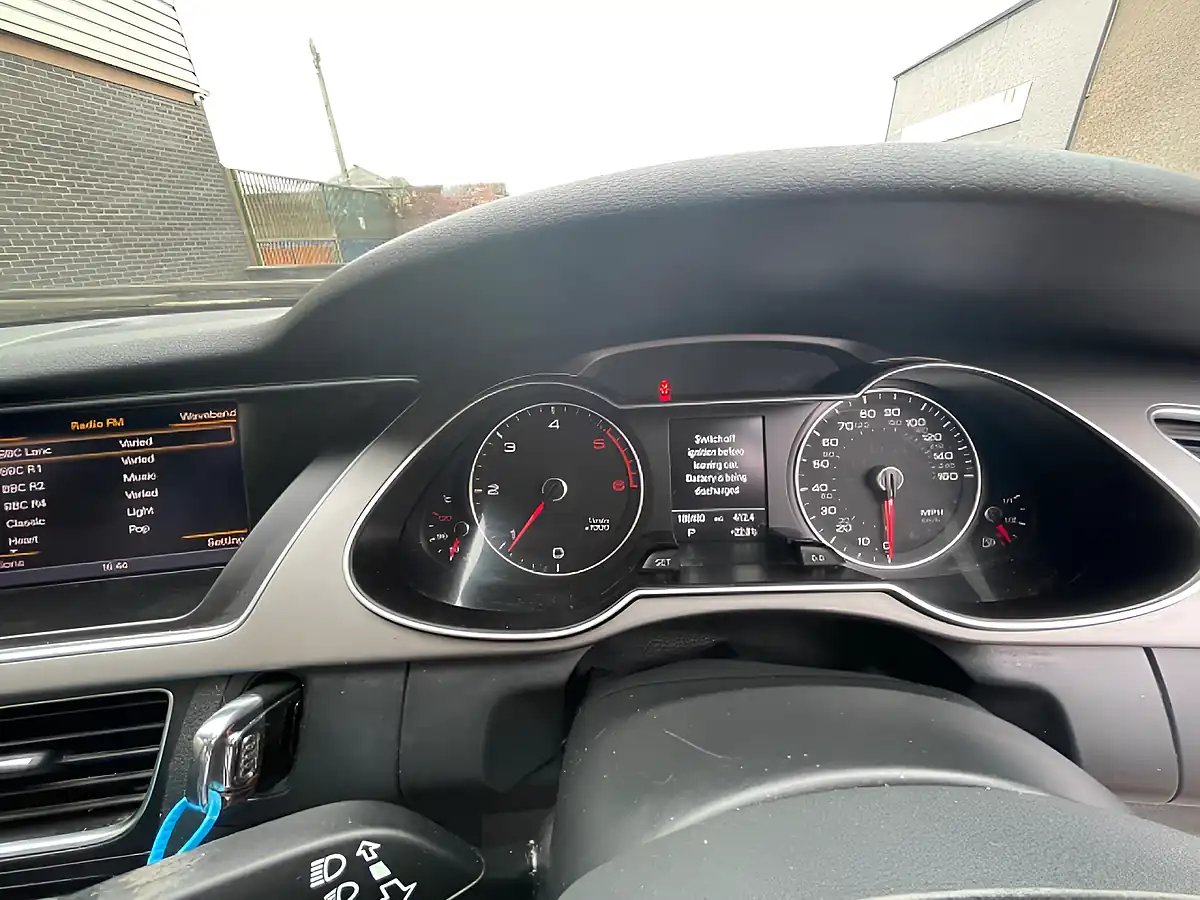 Used 2013 Audi A4 Se White - Interior and Exterior details 17