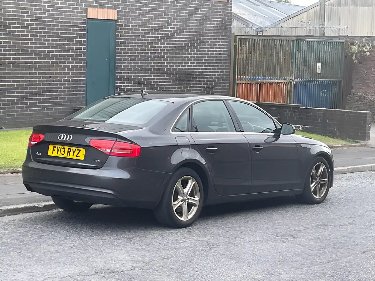 Used 2013 Audi A4 Se White - Interior and Exterior details 8