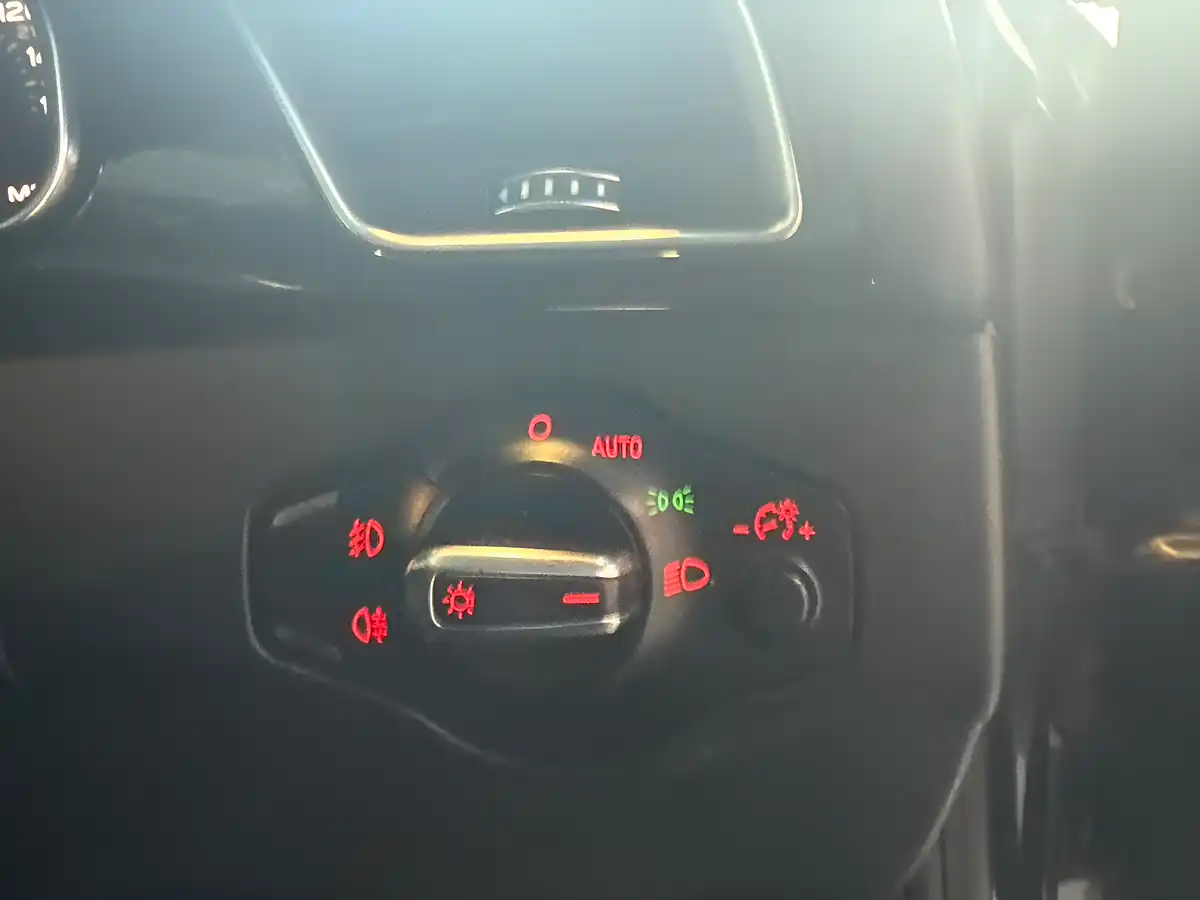 Used 2013 Audi A5 Black Edition Grey - Interior and Exterior details 16