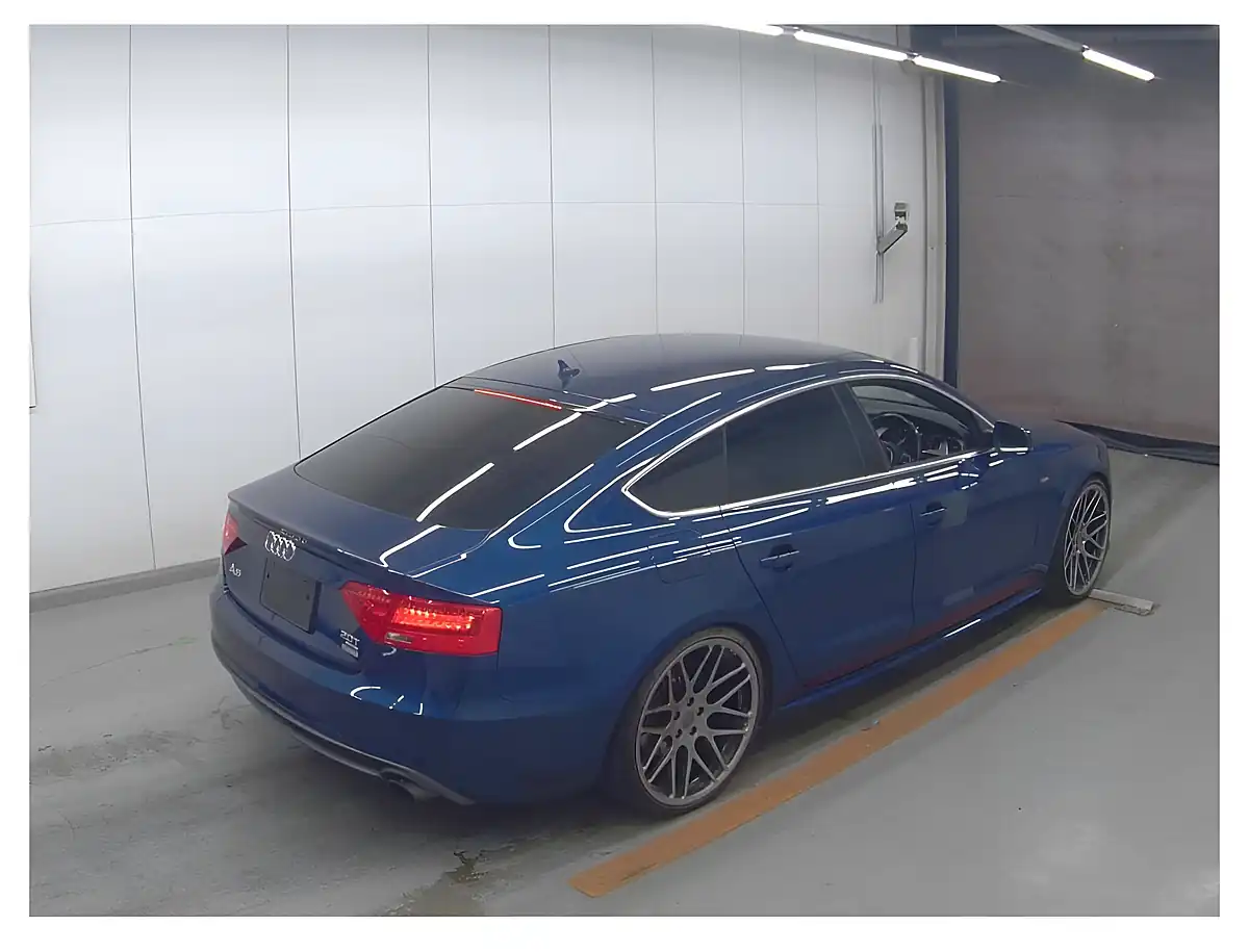 Used 2013 Audi A5 S-Line Blue - Interior and Exterior details 2