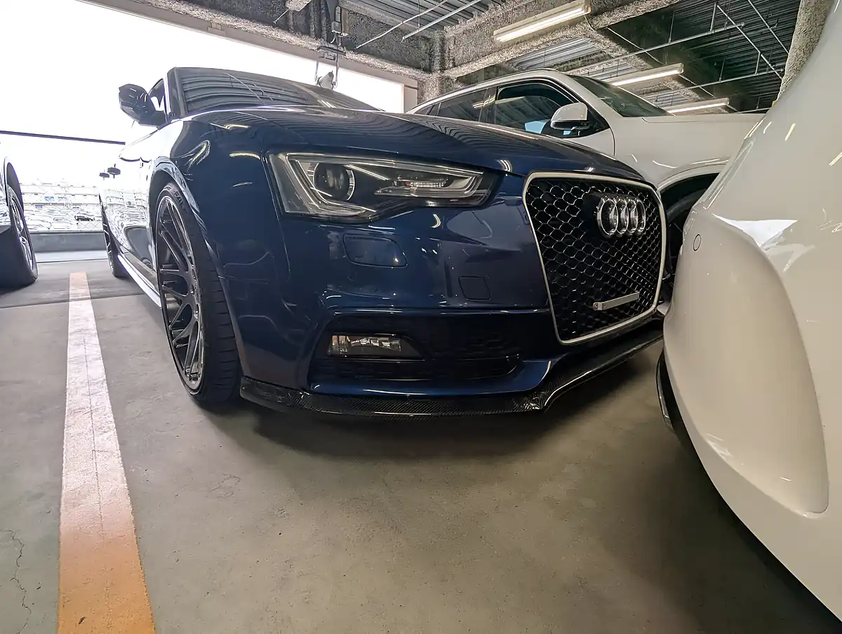 Used 2013 Audi A5 S-Line Blue - Interior and Exterior details 7
