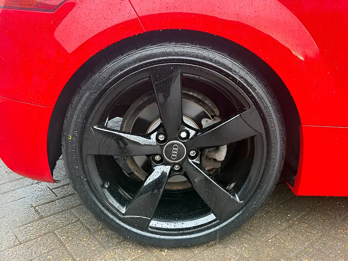 Used 2013 Audi A5 S Line Red - Interior and Exterior details 10