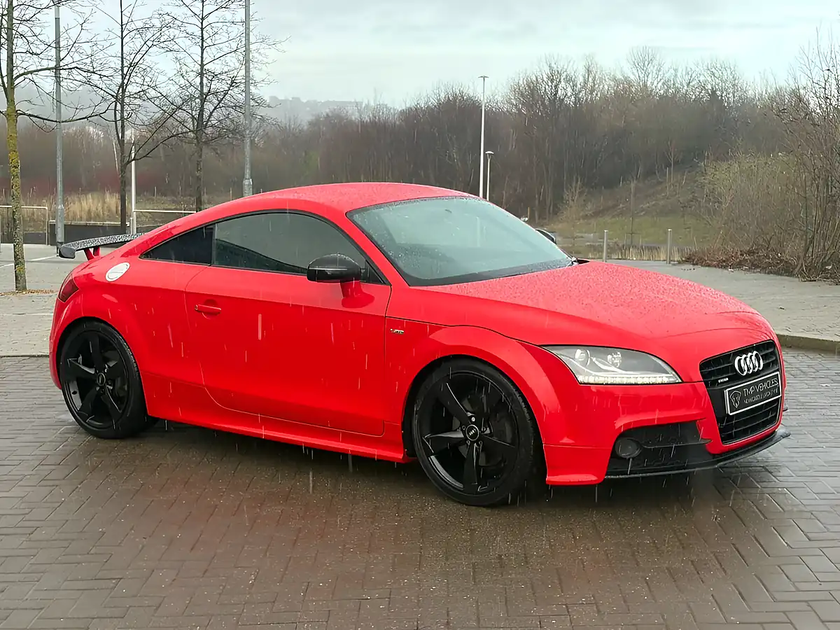 Used 2013 Audi A5 S Line Red - Interior and Exterior details 2