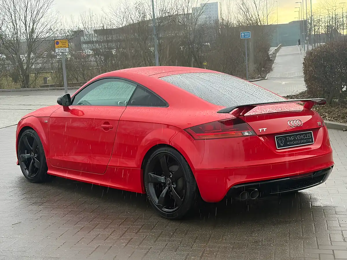 Used 2013 Audi A5 S Line Red - Interior and Exterior details 6
