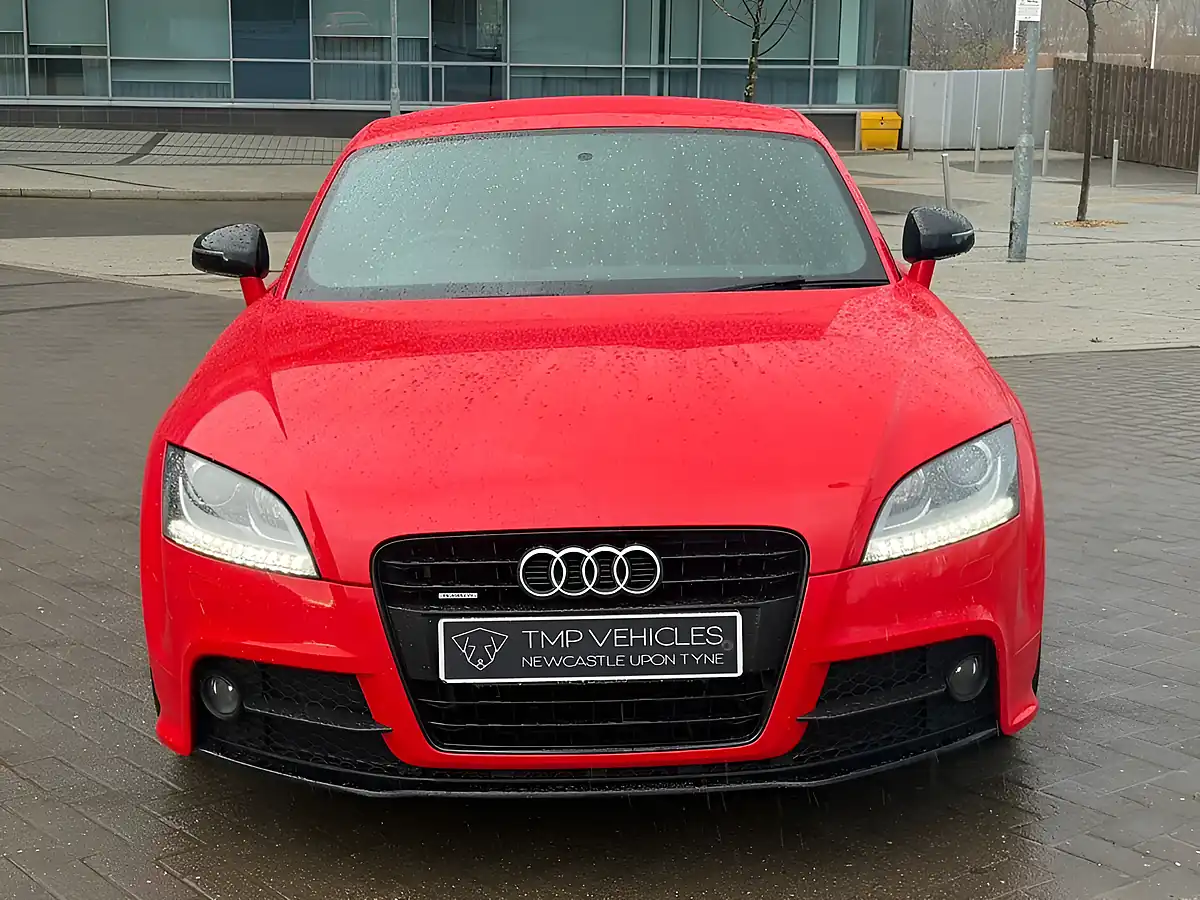 Used 2013 Audi A5 S Line Red - Interior and Exterior details 9