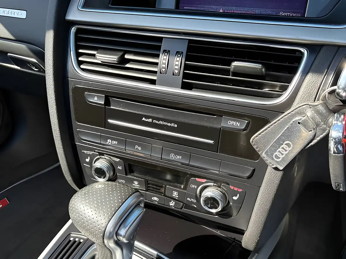 Used 2013 Audi A5 S Line Special Ed White - Interior and Exterior details 15