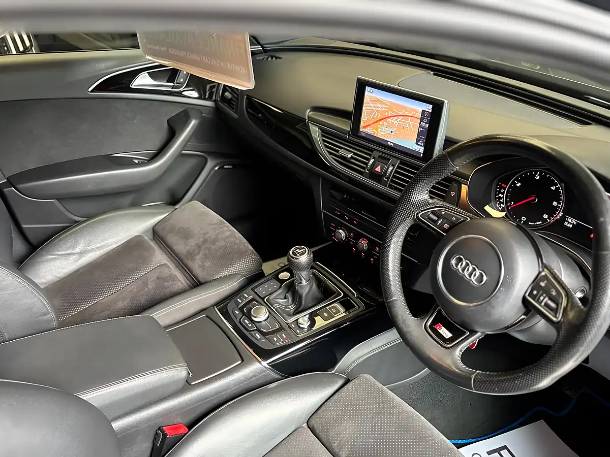 Used 2013 Audi A6 Saloon Black Edition Blue - Interior and Exterior details 15