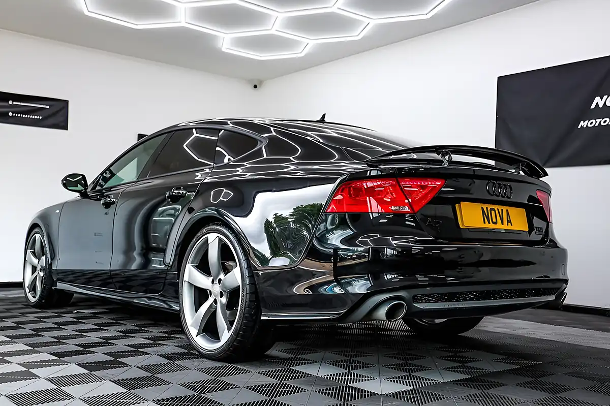 Used 2013 Audi A7 Black Edition Sportback Black - Interior and Exterior details 12