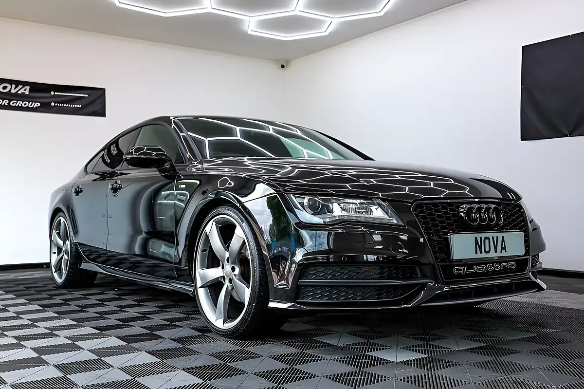 Used 2013 Audi A7 Black Edition Sportback Black - Interior and Exterior details 3