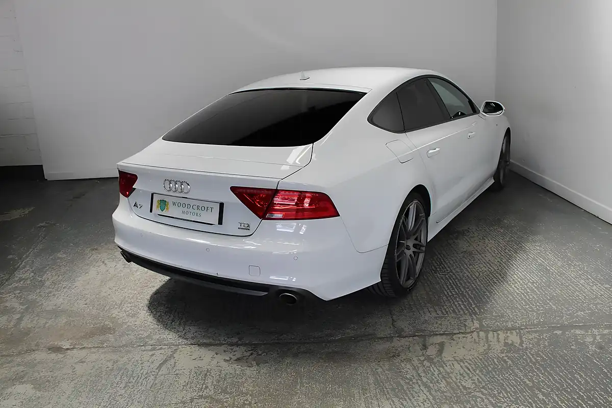 Used 2013 Audi A7 S Line White - Interior and Exterior details 6