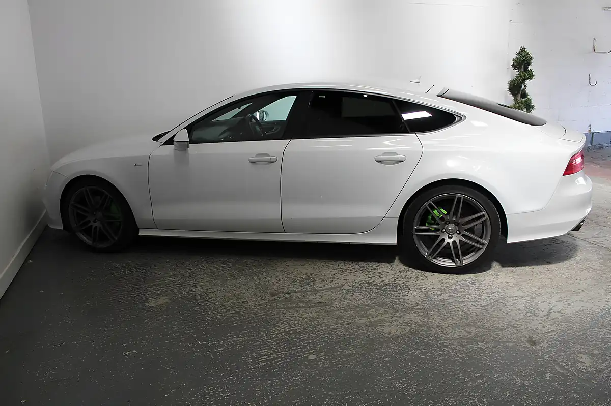 Used 2013 Audi A7 S Line White - Interior and Exterior details 7