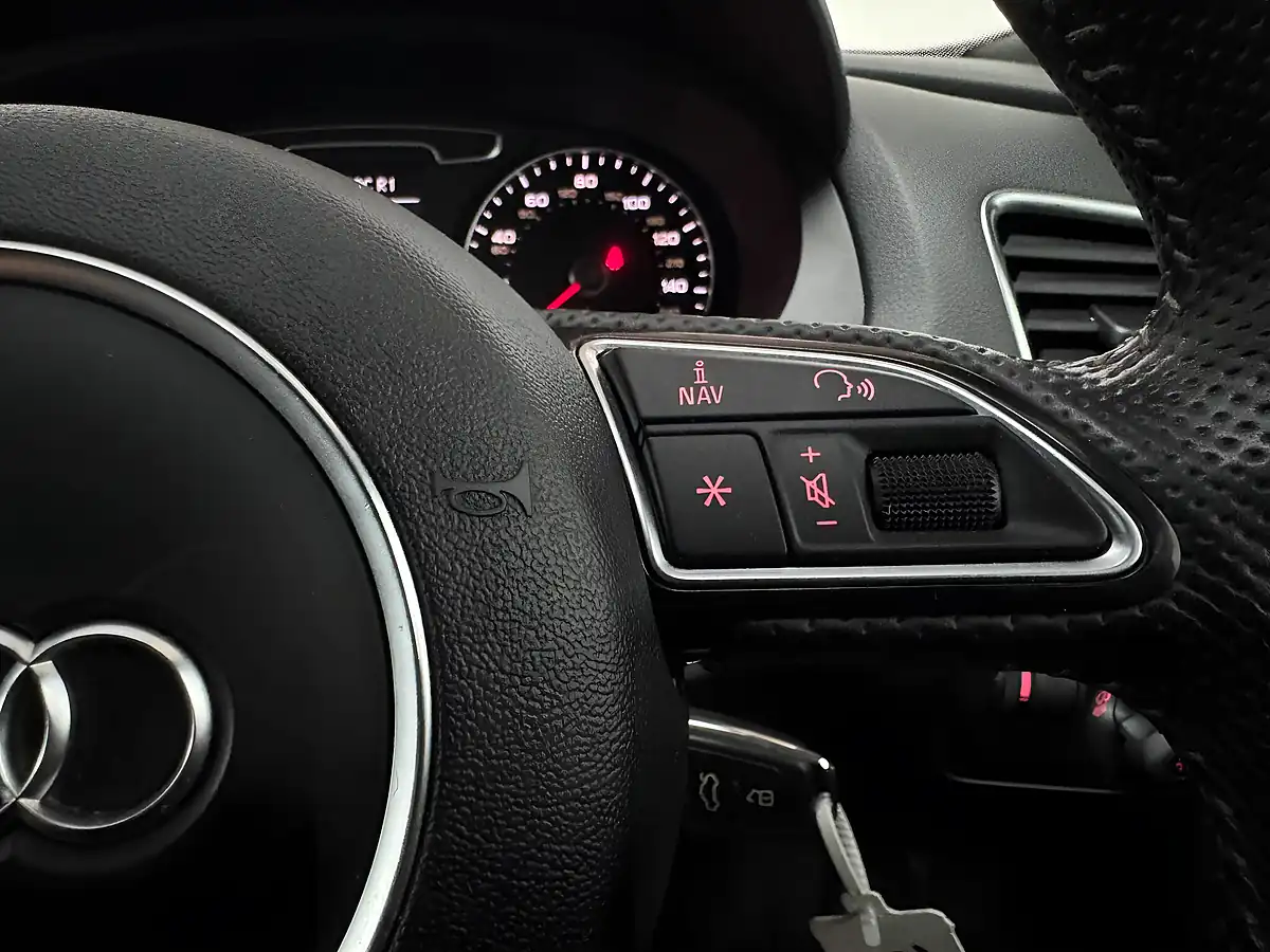 Used 2013 Audi Q3 S Line Black - Interior and Exterior details 17