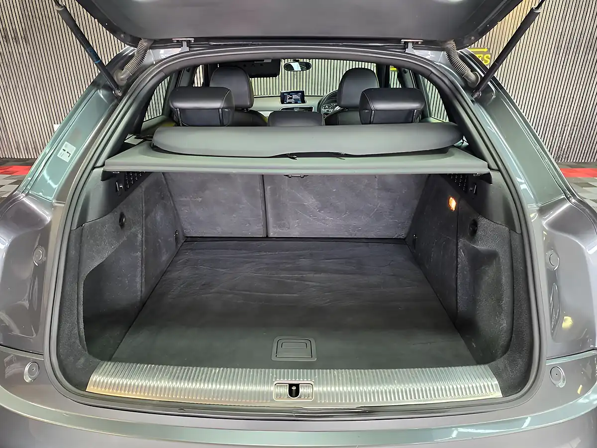 Used 2013 Audi Q3 S Line Grey - Interior and Exterior details 11