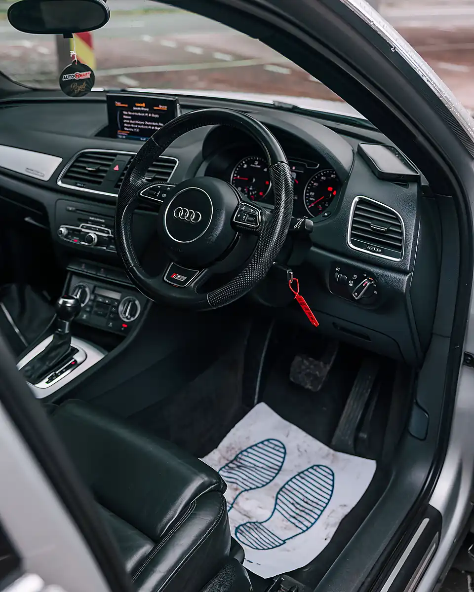 Used 2013 Audi Q3 S Line Silver - Interior and Exterior details 16
