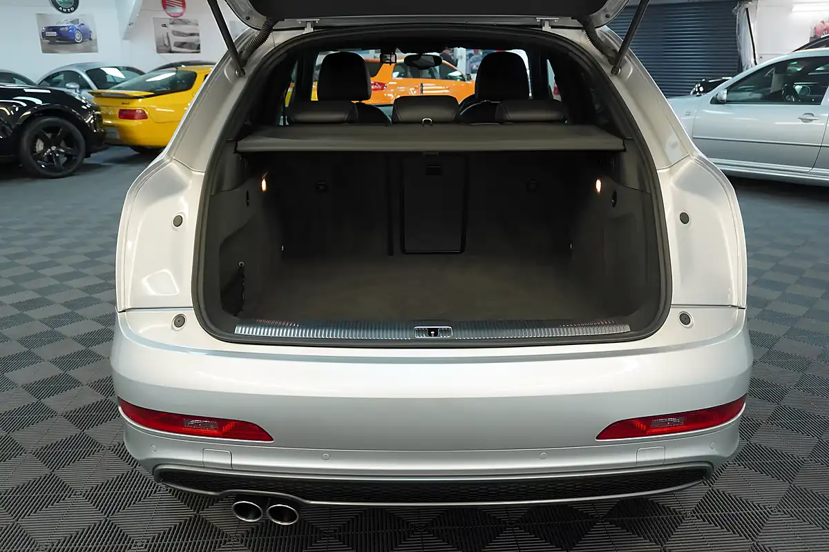 Used 2013 Audi Q3 S Line Silver - Interior and Exterior details 14