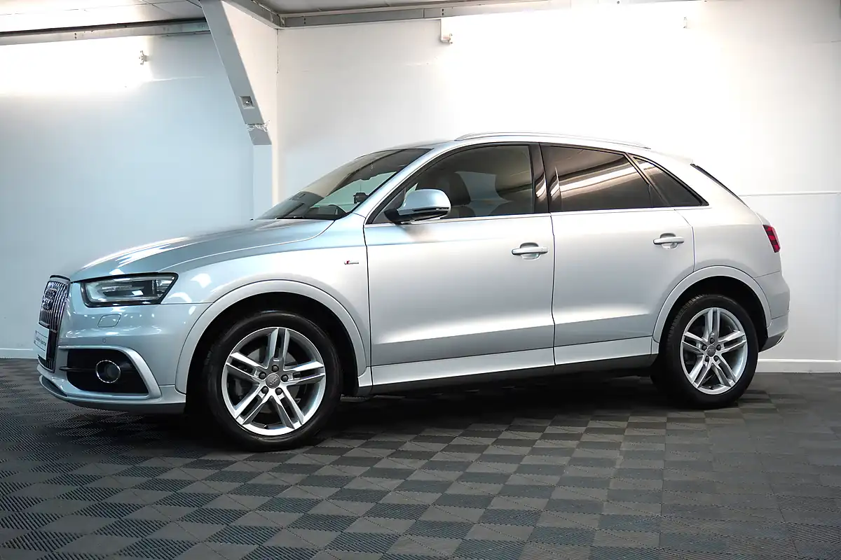 Used 2013 Audi Q3 S Line Silver - Interior and Exterior details 7