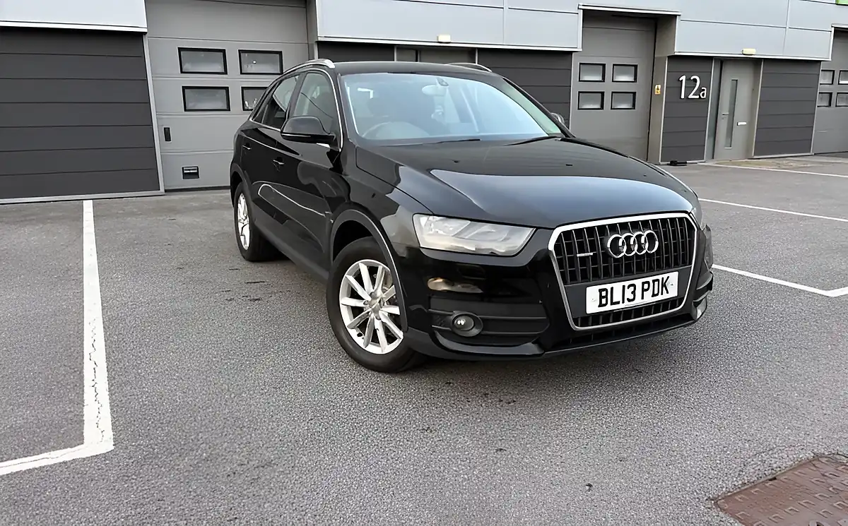 Used 2013 Audi Q3 Se Black - Front View