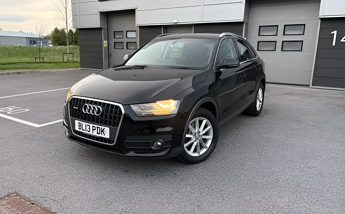 Used 2013 Audi Q3 Se Black - Interior and Exterior details 5