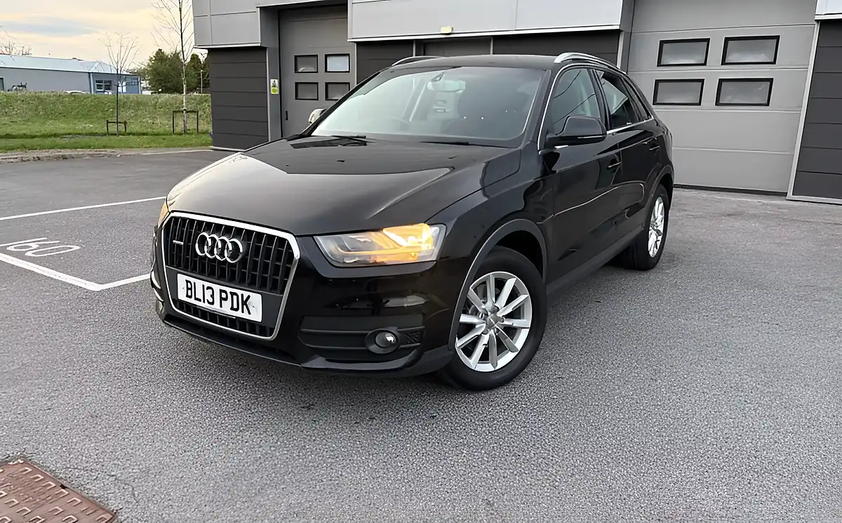 Used 2013 Audi Q3 Se Black - Interior and Exterior details 8