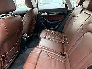 Used 2013 Audi Q3 Se Silver - Interior and Exterior details 11