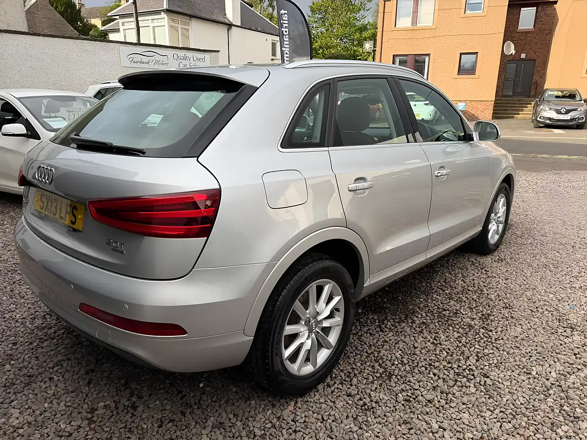 Used 2013 Audi Q3 Se Silver - Interior and Exterior details 4