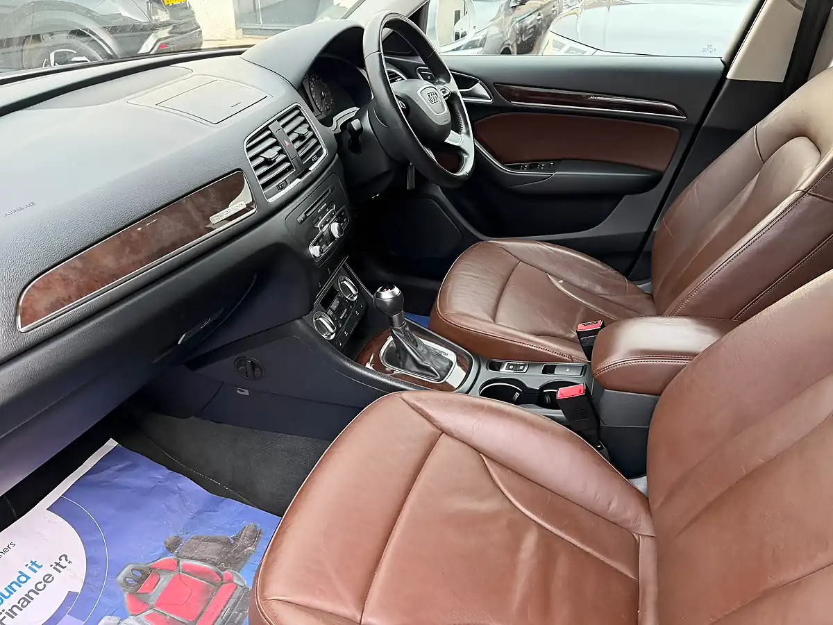 Used 2013 Audi Q3 Se Silver - Interior and Exterior details 6